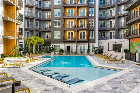 arte apartments st pete  Petersburg, FL provides luxury studio, one, and two-bedroom apartments with premium features